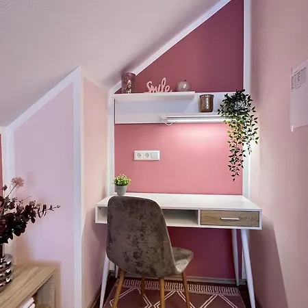 Haus An Der Sonne By Interhome 아파트 *